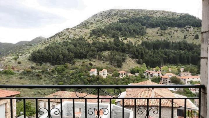Kristi'S Homes - "Beautiful Dome" In Dimitsana Exterior foto